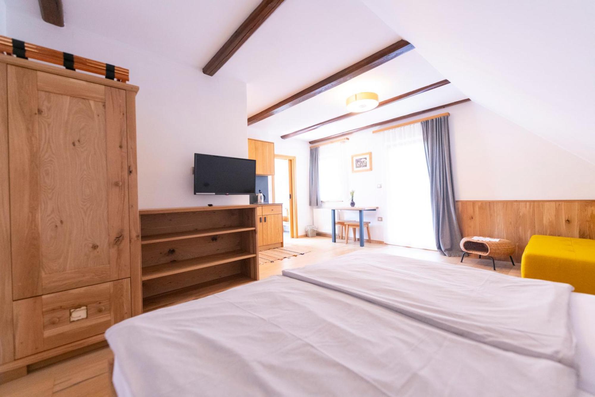 Tourist Farm Zelinc Villa Cerkno Rum bild